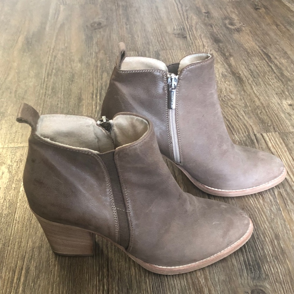 Aquatalia Leather Booties